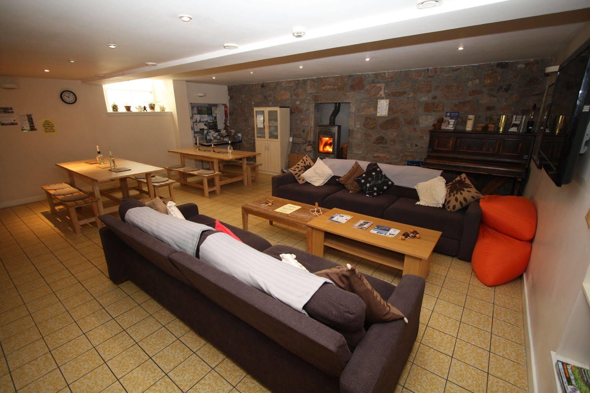 Ballater Hostel Exterior foto